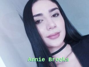 Annie_Brooks