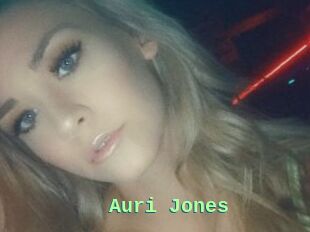Auri_Jones