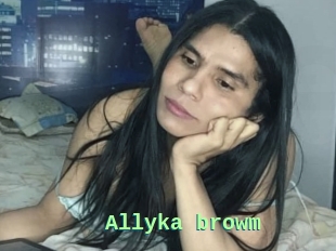 Allyka_browm