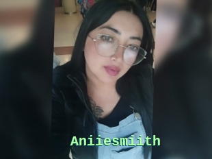 Aniiesmiith