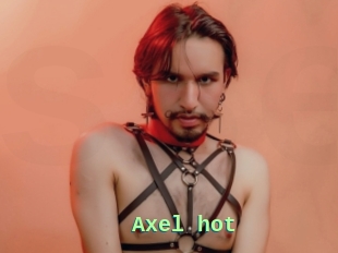 Axel_hot
