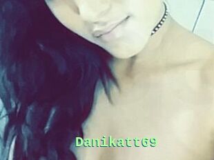 Dani_katt69