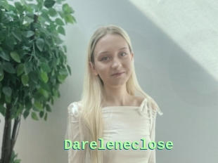 Dareleneclose