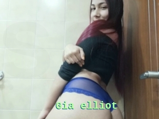 Gia_elliot