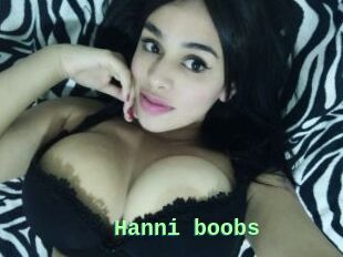 Hanni_boobs