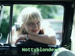 Hottyblondexx