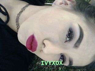 IVY_XOX