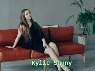 Kylie_Sunny
