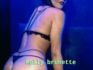 Kelly_brunette