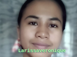 Larissaveronique