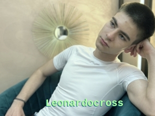 Leonardocross