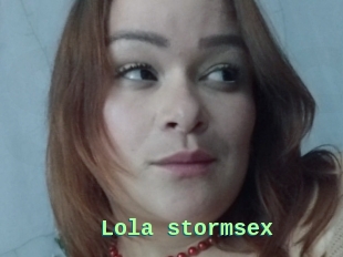 Lola_stormsex