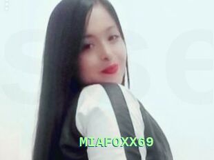 MIAFOXX69