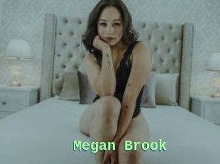 Megan_Brook
