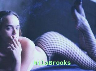 Mila_Brooks