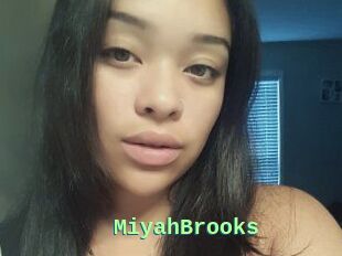 Miyah_Brooks