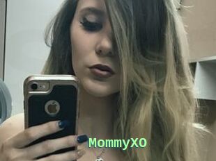 MommyXO