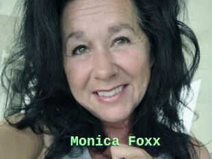 Monica_Foxx