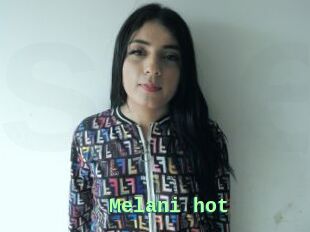 Melani_hot