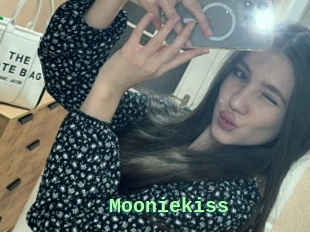 Mooniekiss