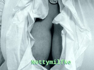 Nottymilfke