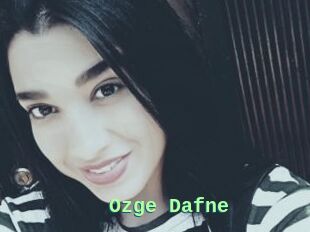 Ozge_Dafne