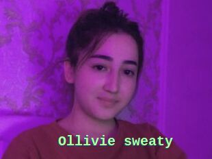 Ollivie_sweaty