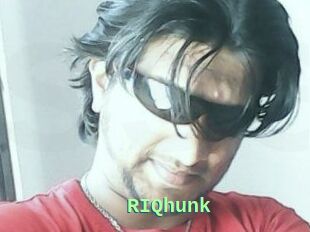 RIQhunk