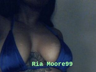 Ria_Moore99