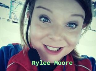 Rylee_Moore