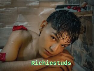 Richiestuds
