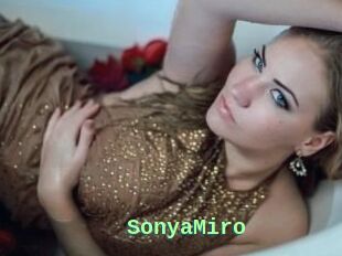Sonya_Miro