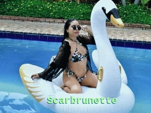 Scarbrunette