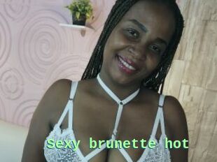 Sexy_brunette_hot