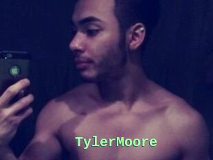 Tyler_Moore