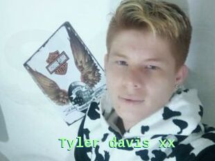 Tyler_davis_xx