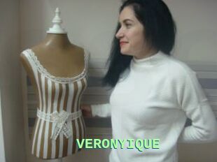 VERONYIQUE