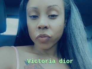 Victoria_dior
